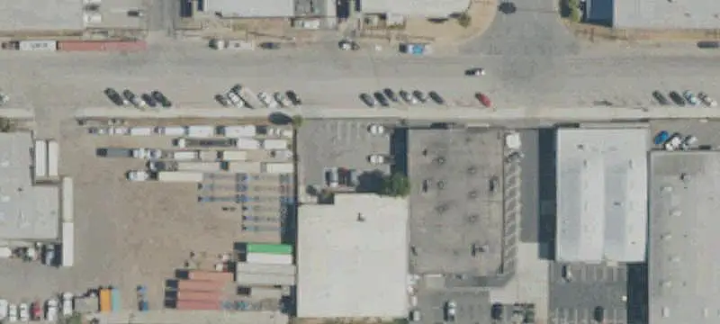 Freestanding Distribution Center