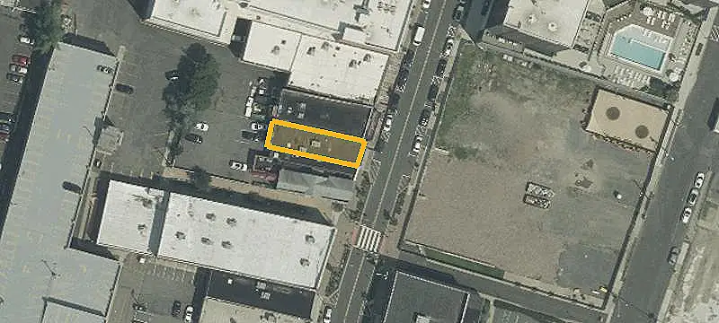 Ground-Level Office Units