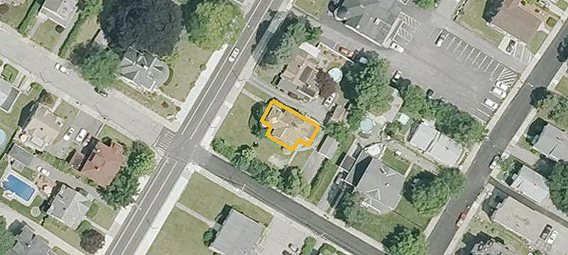 Renovated Two-Family Duplex