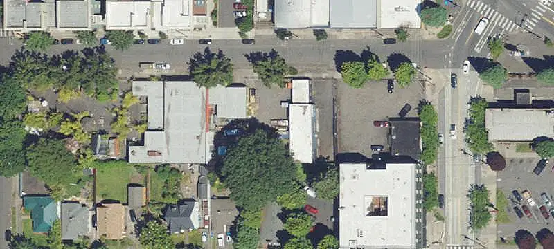 Flex Building With Fenced Yards