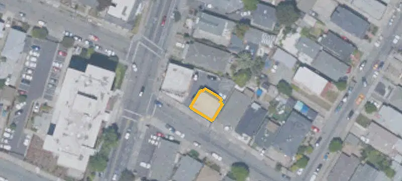 Eight-Unit Apartment Property