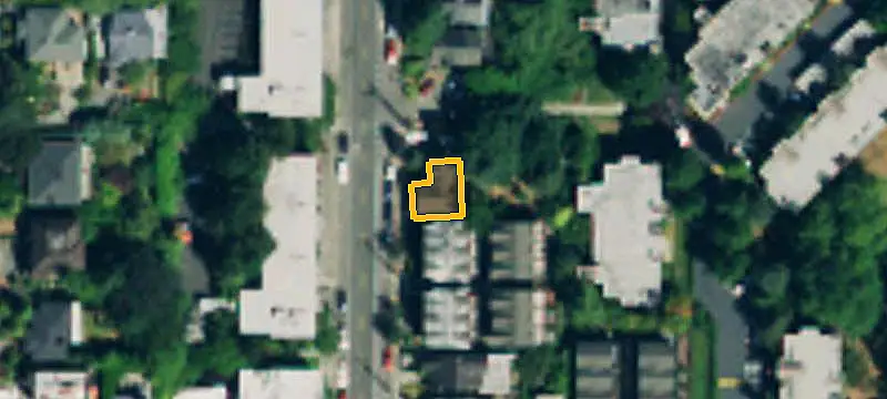 Updated Triplex with Parking