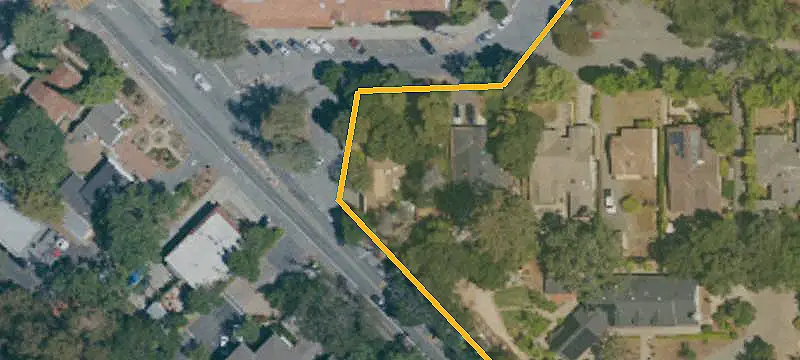 Storefront Property with Equipment