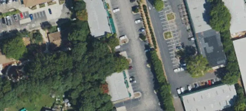 Three-Unit Retail Building