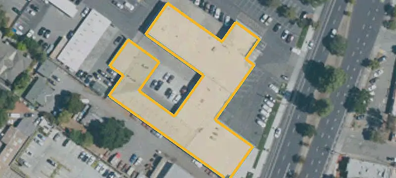 Automotive Property with Absolute NNN Leases