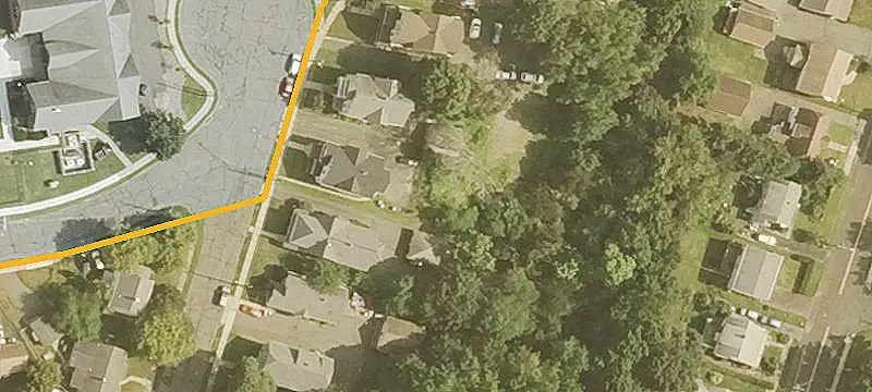Updated Duplex with Porches