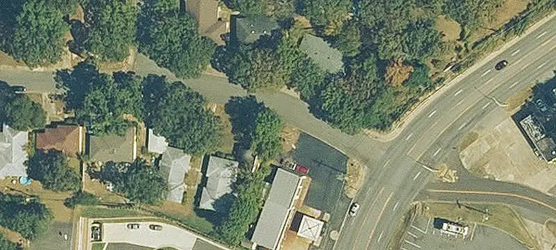 Updated Duplex Near Interstate Access