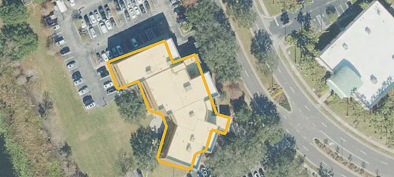 Single-Tenant Office Building