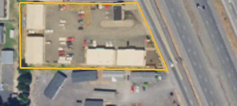 Retail Building with Front Parking