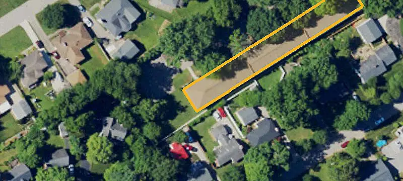Multifamily Property on Commercial Corridor