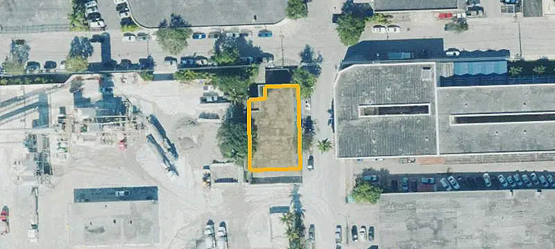 Office Building with Open Layout