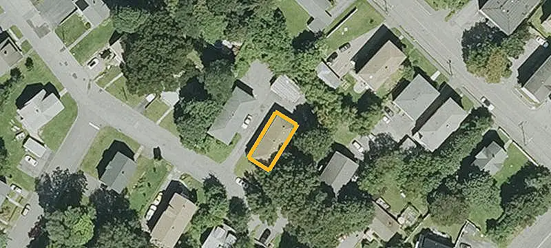 Renovated 9-Unit Apartment Buildings