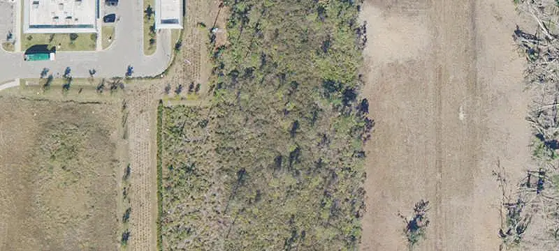 High-and-Dry Commercial Land
