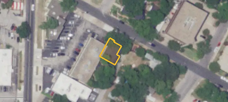 Standalone Storefront Property