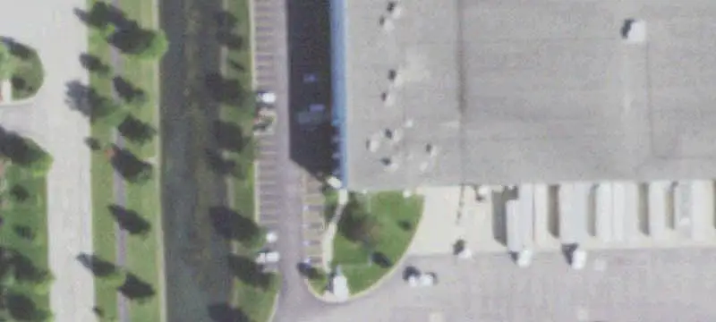 Cross-Dock Distribution Center