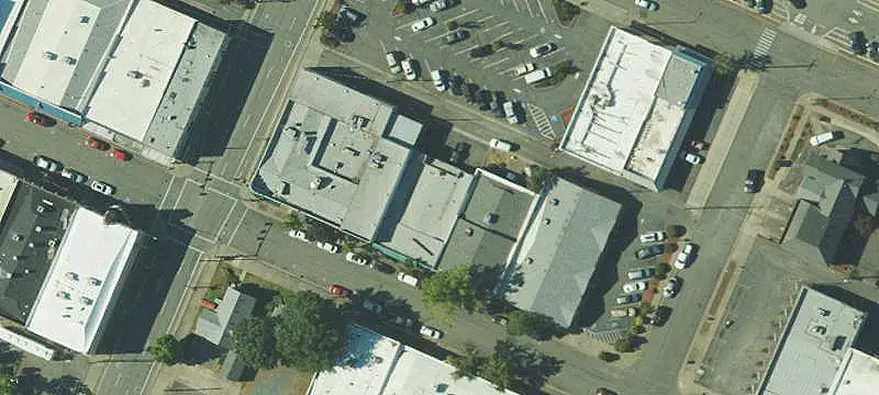 Storefront with Private Parking