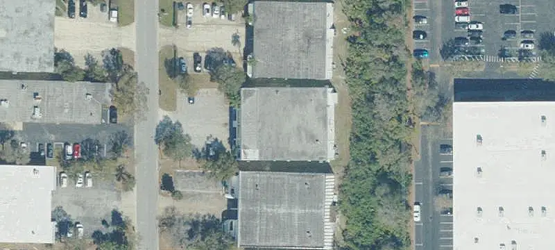 Remodeled Flex Space with Drive-In Door