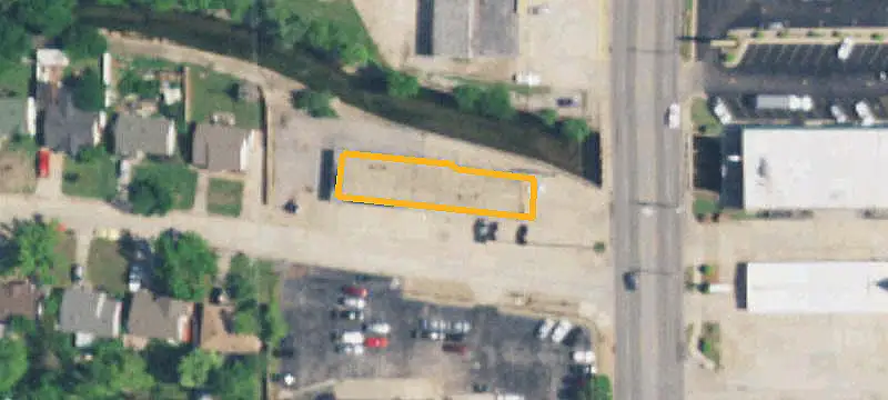 Signalized-Corner Office Units