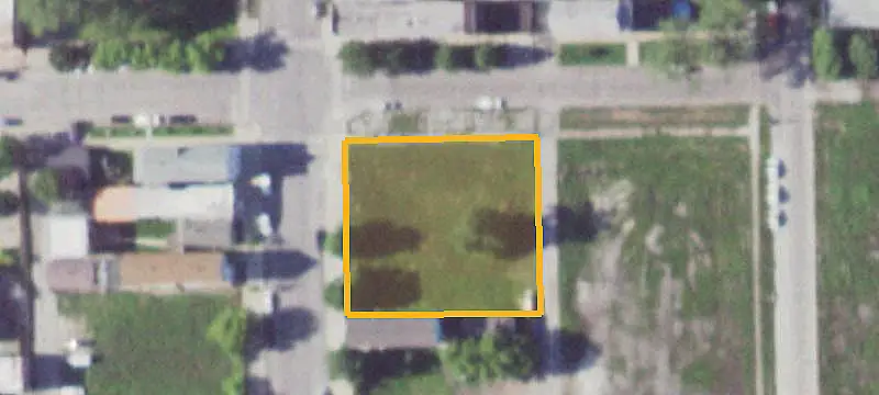 BS-2 Zoned Commercial Land