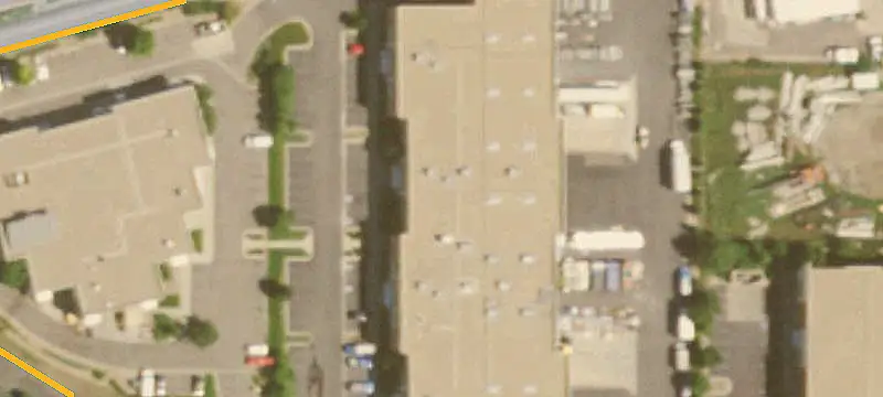 Warehouse Space with Loading Options
