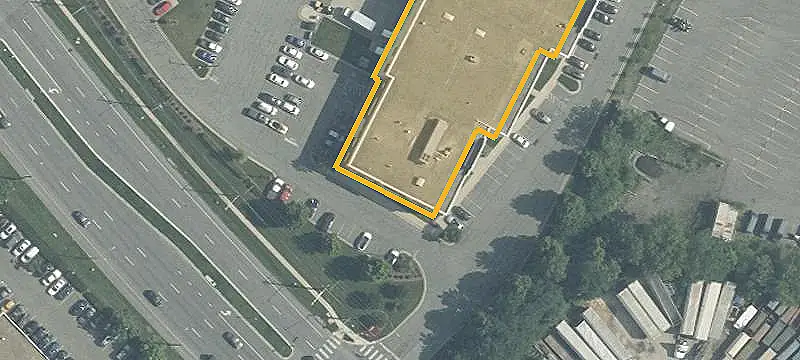 Warehouse with Loading Docks