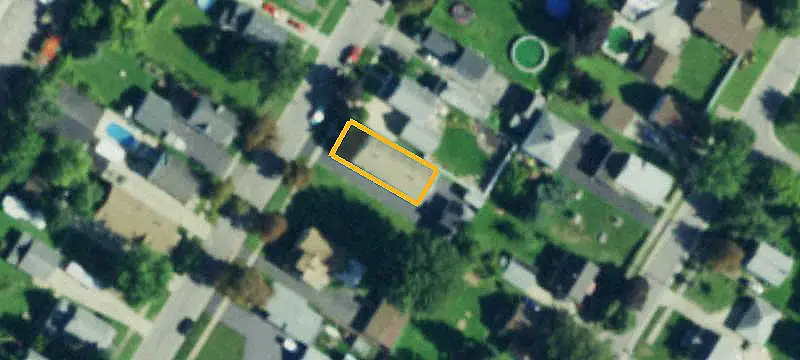 Four-Unit Apartment Building