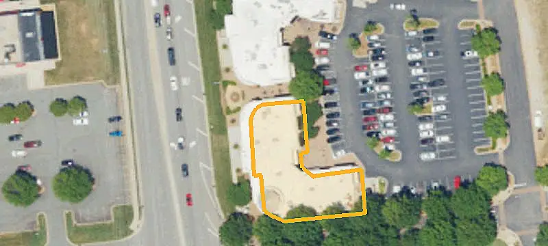 Anchored Shopping Center