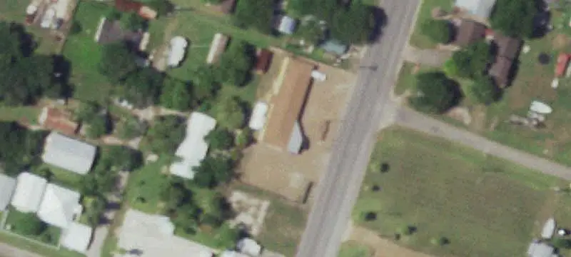 Six-Unit Efficiency Motel