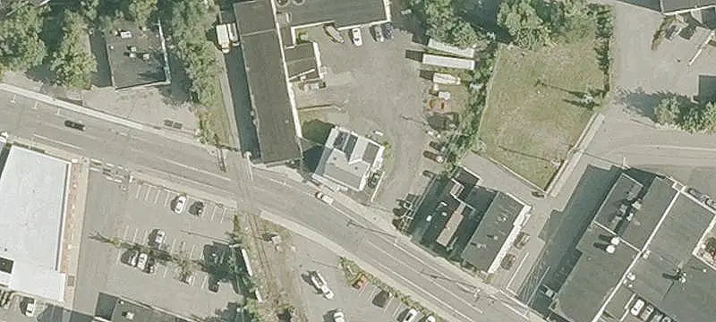 Six-Unit Mixed-Use Building