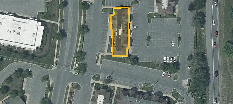 Maintained Office Unit with Parking