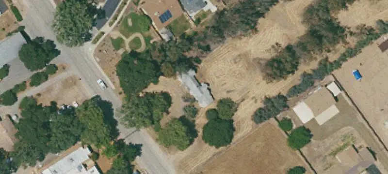 LAND