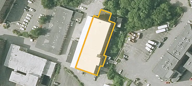 Flex Space With Grade-Level Access