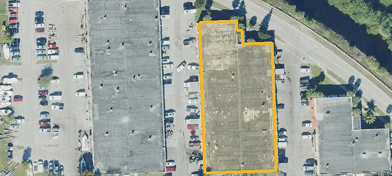 Industrial Warehouse with Roll-Up Bay