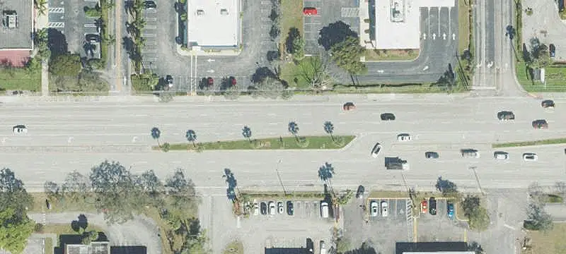Signalized Commercial Land