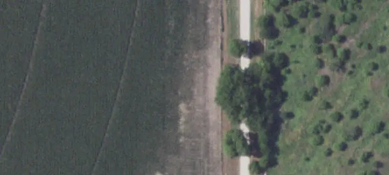 Level Highway-Frontage Commercial Land
