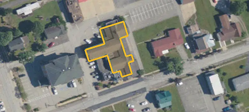 Multi-Tenant Mixed-Use Building