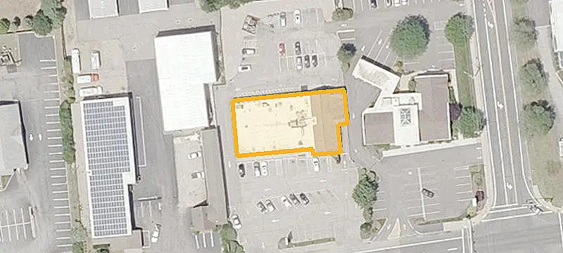Two-Space Retail Property