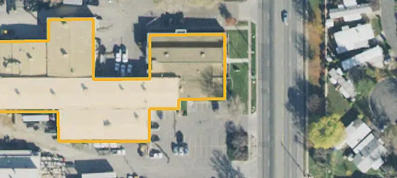 Flex Space with Fenced Yard