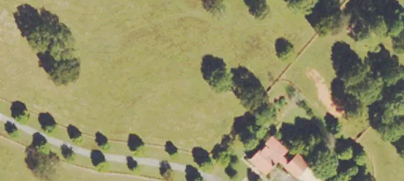 Farm with Three-Stall Horse Barn