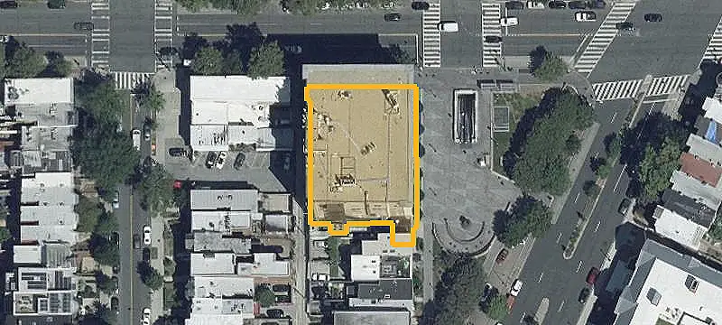 Renovated Office Unit Near Metro