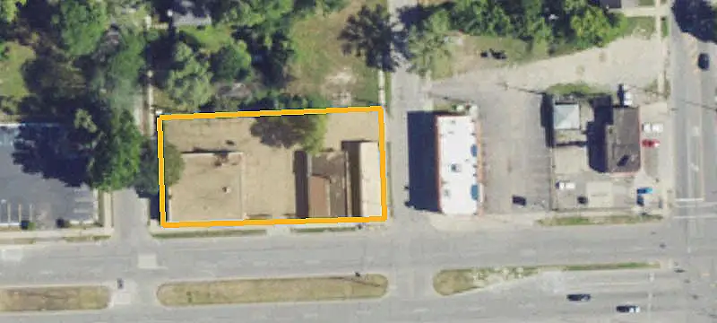 Storefront Property with Rear Parking
