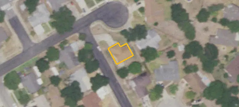 Land / Lots (Up to 9.9 Acres)
