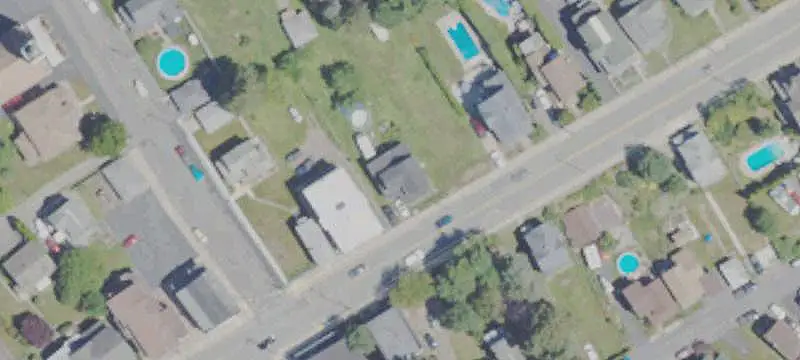 Two-Unit Duplex with Conversion Flexibility