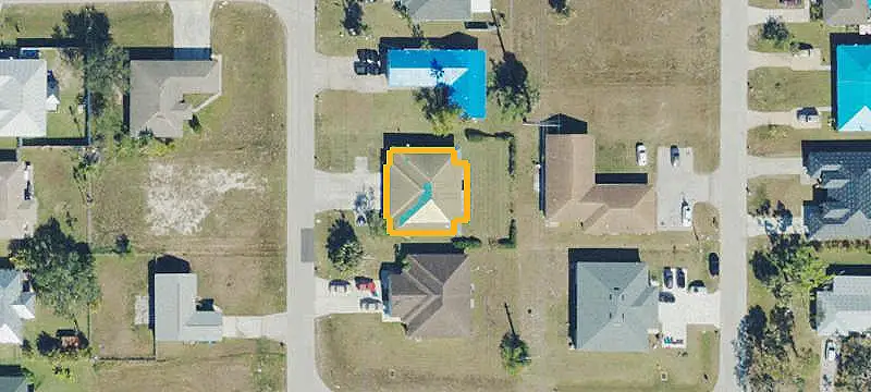 Tenant-Occupied Duplex with Garages