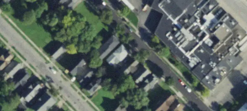 Duplex with Private Backyard