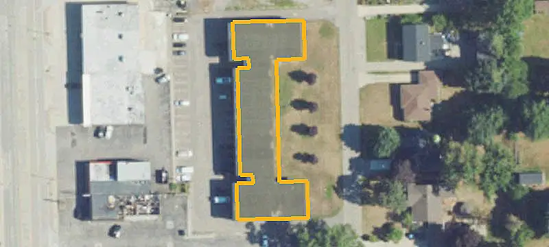 28-Unit Apartment Building