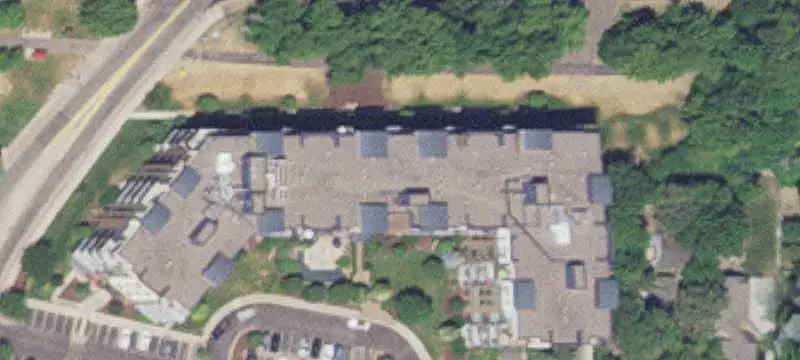 Three-Unit Office Property with Lake Views