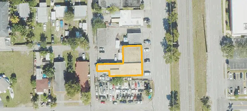 Street-Facing Flex Space
