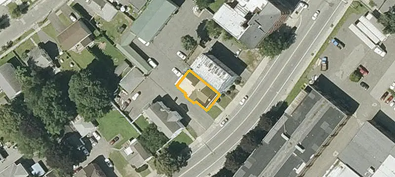 Private Flex Garage Bay