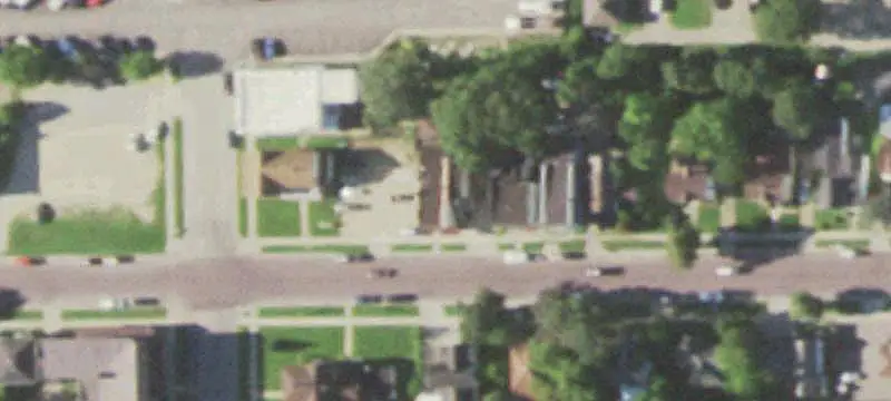 Neighborhood Tavern with Apartment
